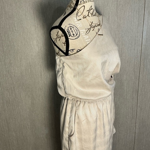 Love Whit Chic One-Shoulder White Jumpsuit Size 12 - Picture 6 of 12